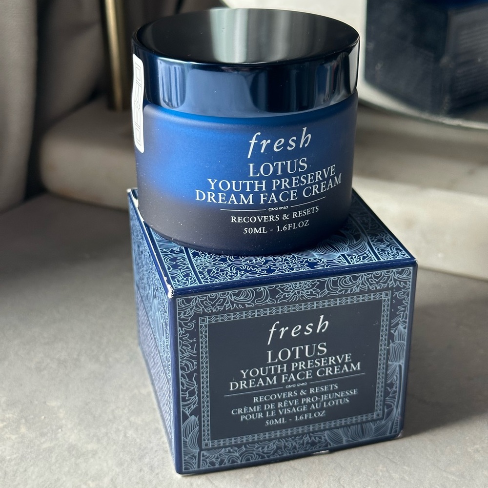 Lotus Youth Preserve Dream Face Cream NIB!